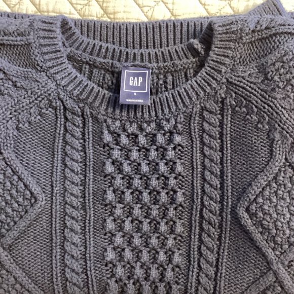 GAP Women's Purple Cable Knit Sweater - Picture 2 of 9